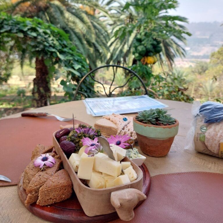 Samaipata bolivia, cheeseboard in La Vispera