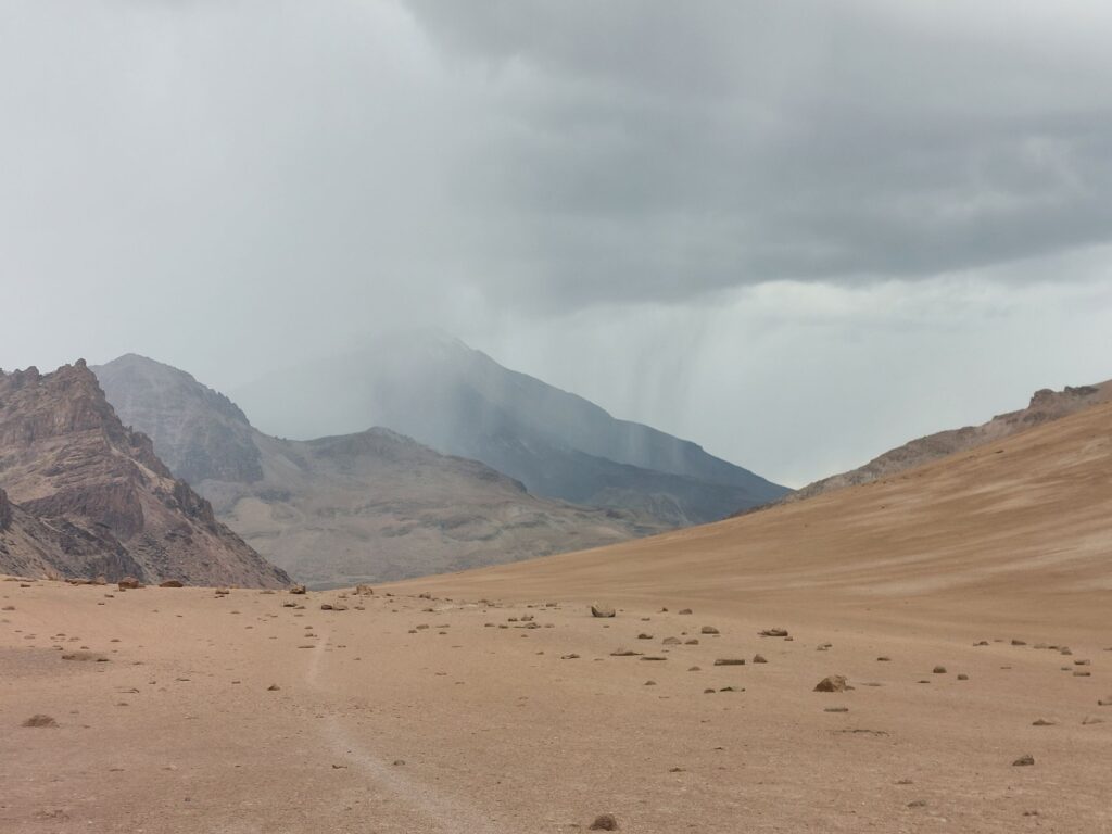 Day 2 of the hike: Suddenly the weather started changing from warm and sunny to clouds and rain, Sajama National Park